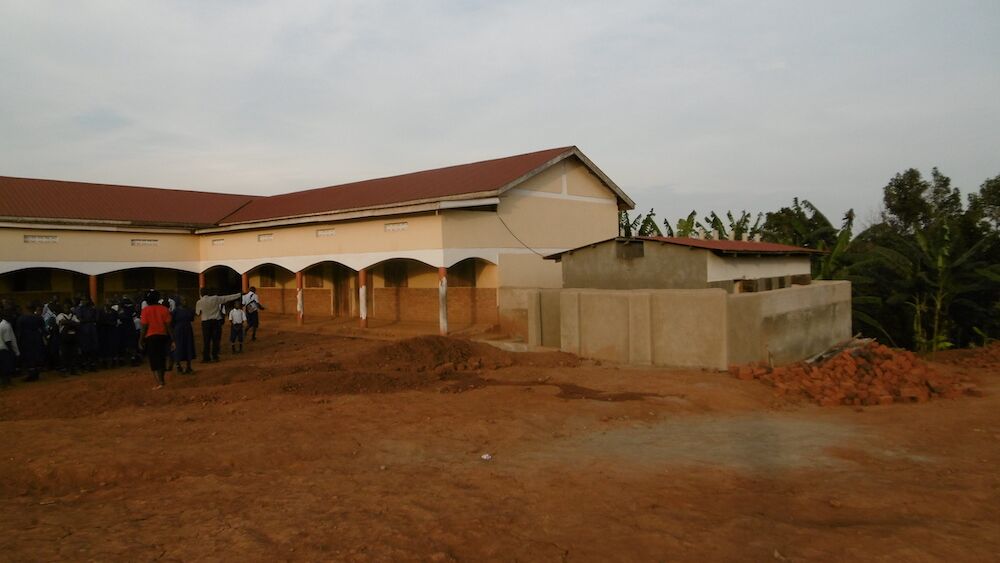 Grundschule Rohbau in Uganda, 2012